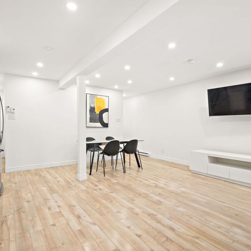 8235A Rue Dora - Photo 1