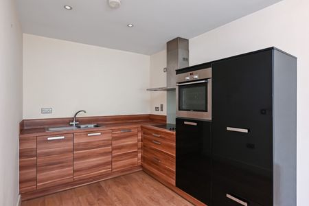2 bedroom apartment to rent - Photo 2