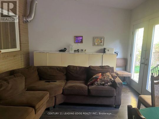 79 ESTELLE AVENUE - Photo 1