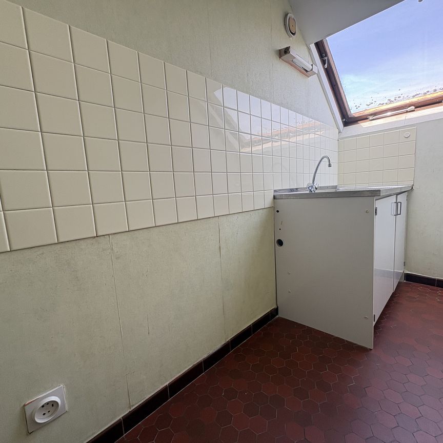 Location Appartement 1 pièce 25m² SAUMUR 49400 - Photo 1