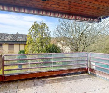 View of the countryside – Living in a well-maintained property - Photo 6