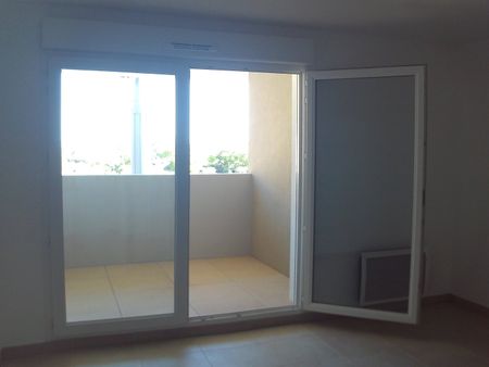 Location Appartement 2 pièces 42m² BEZIERS 34500 - Photo 3