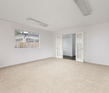 5th Ave & 2nd St, New Westminster - Photo 2