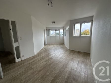 Location Appartement 3 pièces 60m² CHATEAUROUX 36000 - Photo 2