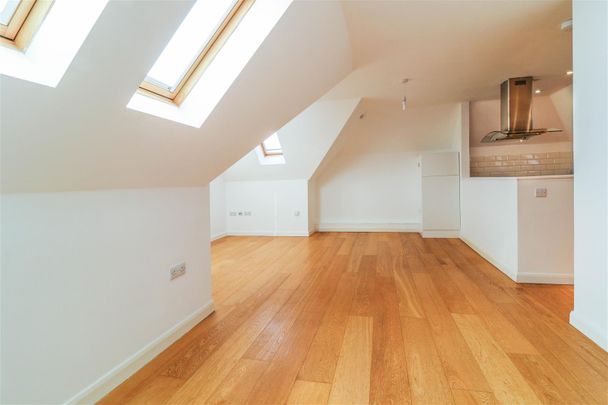 34 Mill Hill, Newmarket - Photo 1