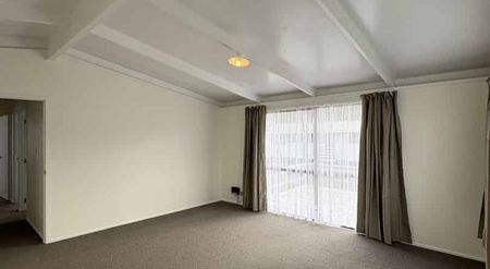 Spacious Townhouse in Kamo - Photo 3