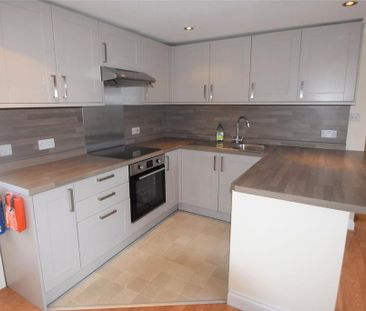 1 bedroom property to rent - Photo 2