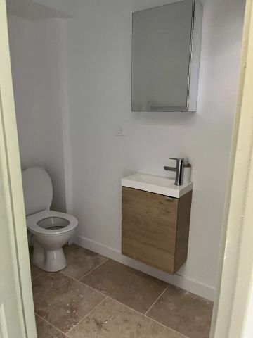 A LOUER STUDIO MEUBLE CHAMPS ELYSE ST QUENTIN 02100 - Photo 5