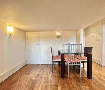 1 Bedroom Apartment - Photo 4