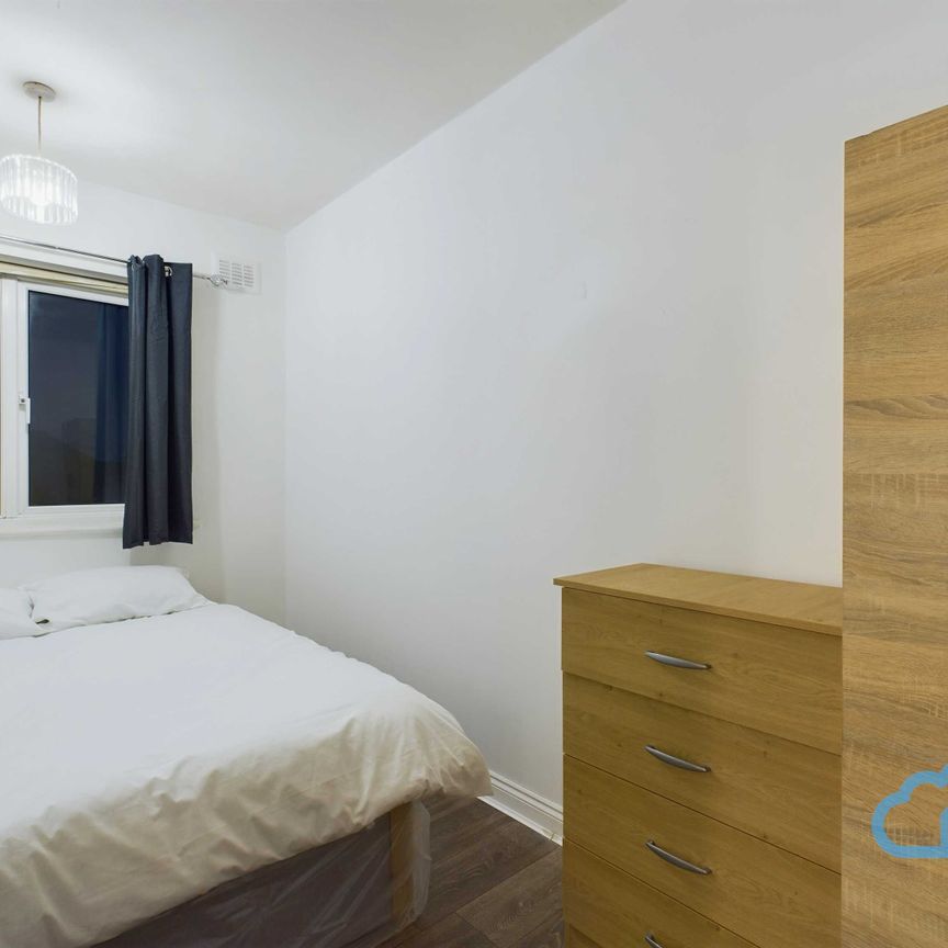 RM2 Alnwick Road | Eltham | London | SE12 9BX - Photo 1