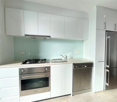 1704/8 Downie Street - Photo 4