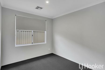 Move Into Modern Comfort � Beautiful 4x2 Family Home in South Yunderup! - Photo 3