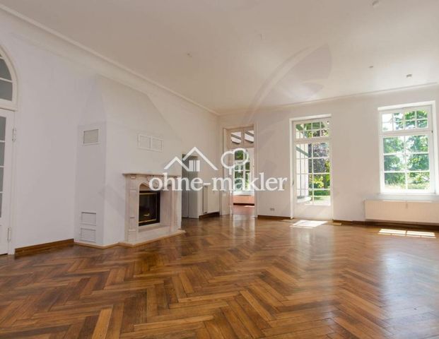 Gutsherrenwohnung mit Wintergarten & Kamin | Schloss Sorgenlos - Foto 1