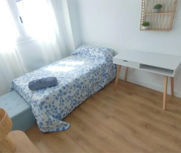 Piso de alquiler en Manuel Ríos Moreno, 5, Entrenúcleos - Foto 3