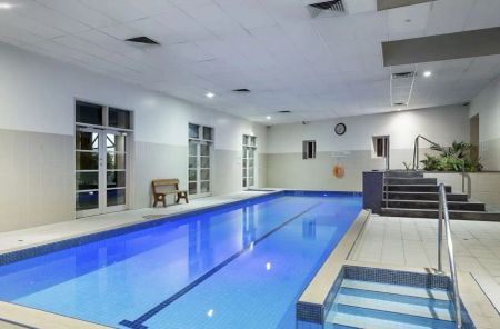 “2-Bedroom Fully Furnished Apartment on the City Fringe” - Photo 3