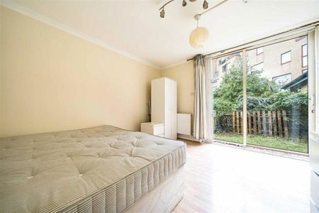 Cape Yard, Cape Yard, E1W - Photo 2