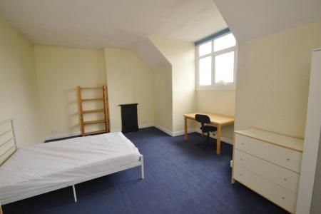 Scarsdale Road, Victoria Park, Manchester, M14 - Photo 4