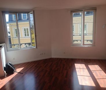 Location Appartement 1 pièce 28m² - Photo 2