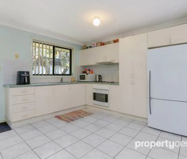 “Modern 2-Bedroom Townhouse in Prime Oxley Park Location” - Photo 5