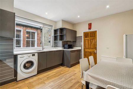 3 bedroom property to rent - Photo 2