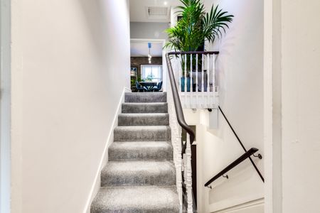 Bravington Road, London, W9 - Photo 4