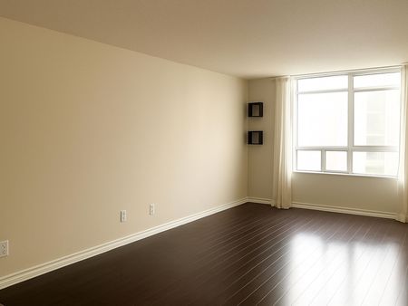 For Lease - 35 Kingsbridge Garden Circle Unit# 1604, Mississauga, Ontario - Photo 4