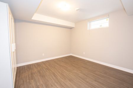 **COZY** Amazing Student/Young Professional Rooms Rentals!! - Photo 2