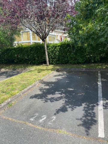 Location Appartement 1 pièce Meublé 30m² TOURS 37100 - Photo 5