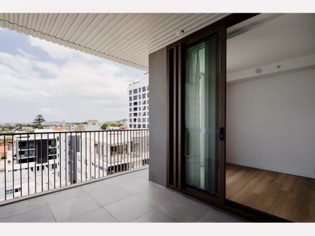 2 bed 2 bath-1003 - Photo 5