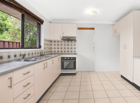 34 Golden Valley Drive, Glossodia NSW 2756 - House For Rent | Domain - Photo 3