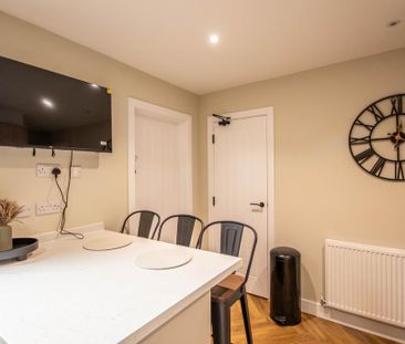 1 bedroom flat to rent - Photo 4