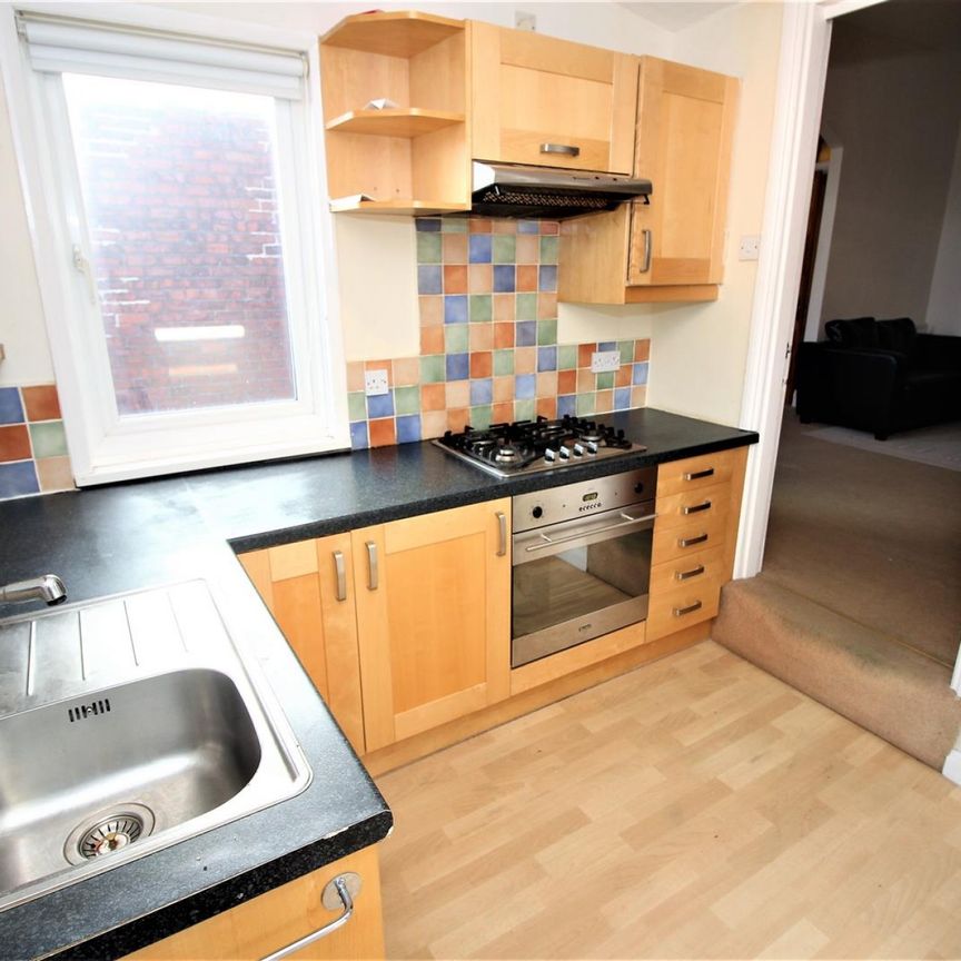 2 bedroom Flat to rent in Ashfield Road, Gosforth, Newcastle upon Tyne - Photo 1