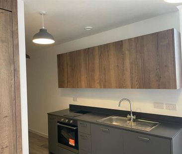 Studio to rent - Photo 3