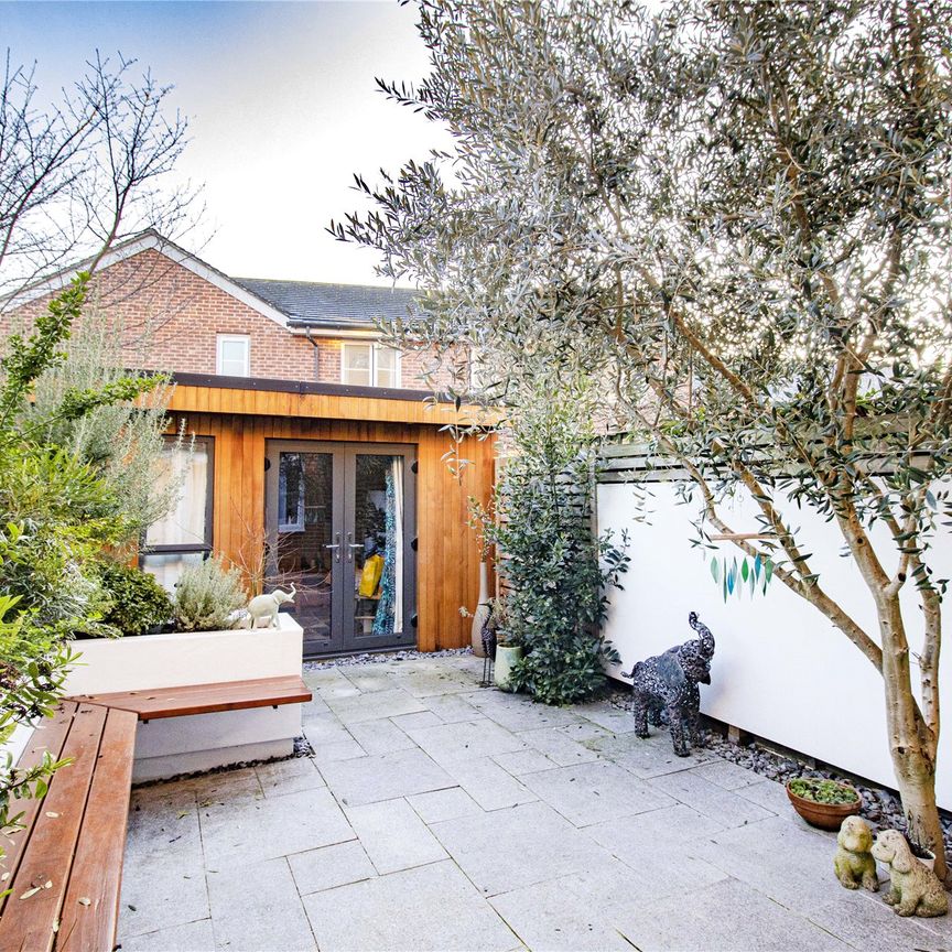 Curzon Street, Reading Curzon Street, Reading - Photo 2