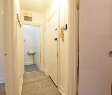 1 Bed Flat, Crescent Road, LU2 - Photo 2