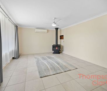 Neat and tidy home in a great location! - Photo 2