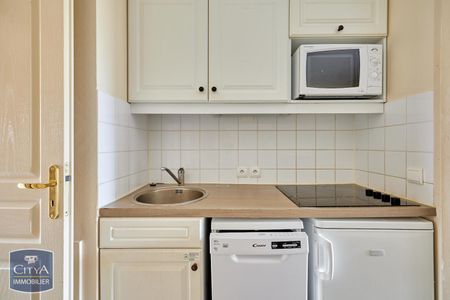 Location Appartement 2 pièces 31m² DEAUVILLE 14800 - Photo 5