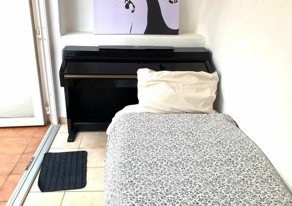Apartment in portals for rent