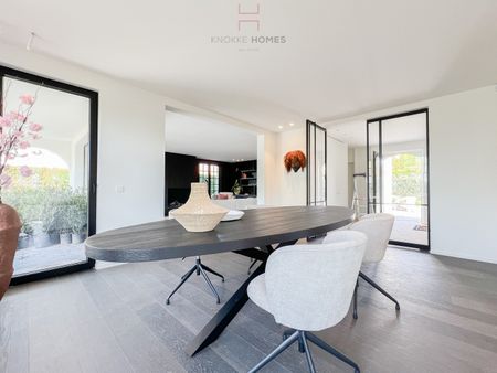 Grote gerenoveerde villa in residentiële villa-wijk nabij het Koningsbos aan de rand van het Zoute. - Foto 5