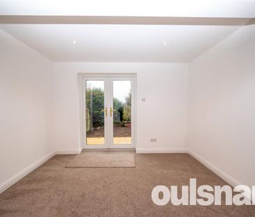 3 bedroom end of terrace house to rent - Photo 4