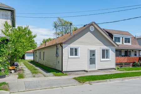For Lease - 237 Mitchell Street Unit# Unit A, Port Colborne, Ontario - Photo 5