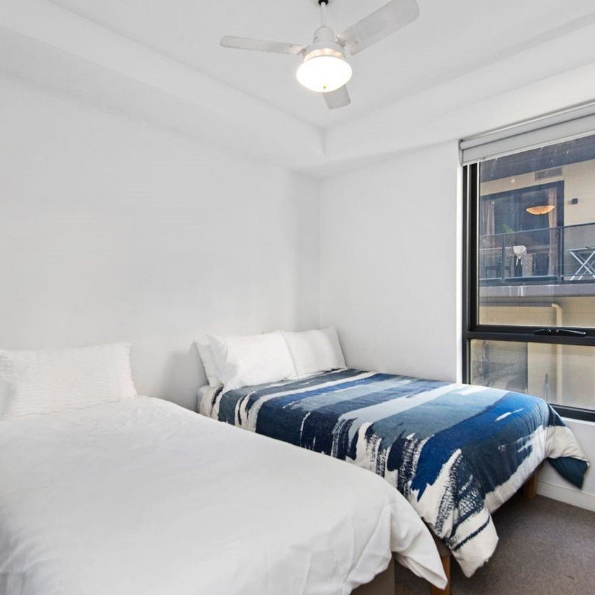 Bright, Modern & Perfectly Positioned in the Heart of Brunswick - Photo 1