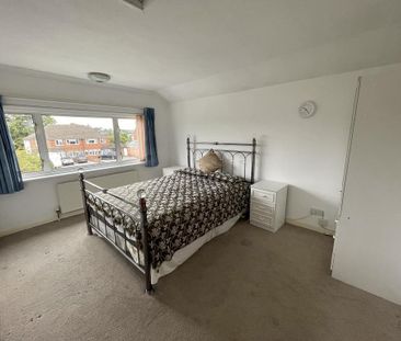 3 bedroom detached house to rent - Photo 4