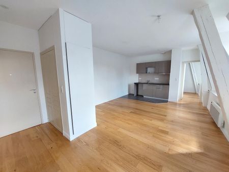 location Appartement F2 DE 56.34m² À POITIERS - Photo 4