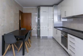 Apartamento T3 em Porto