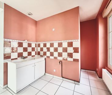 Location Appartement 4 pièces 82m² RIVE DE GIER 42800 - Photo 4