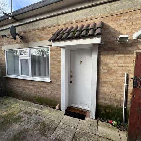 Harvaston Parade Tilehurst Reading, Reading, RG30 - Photo 3