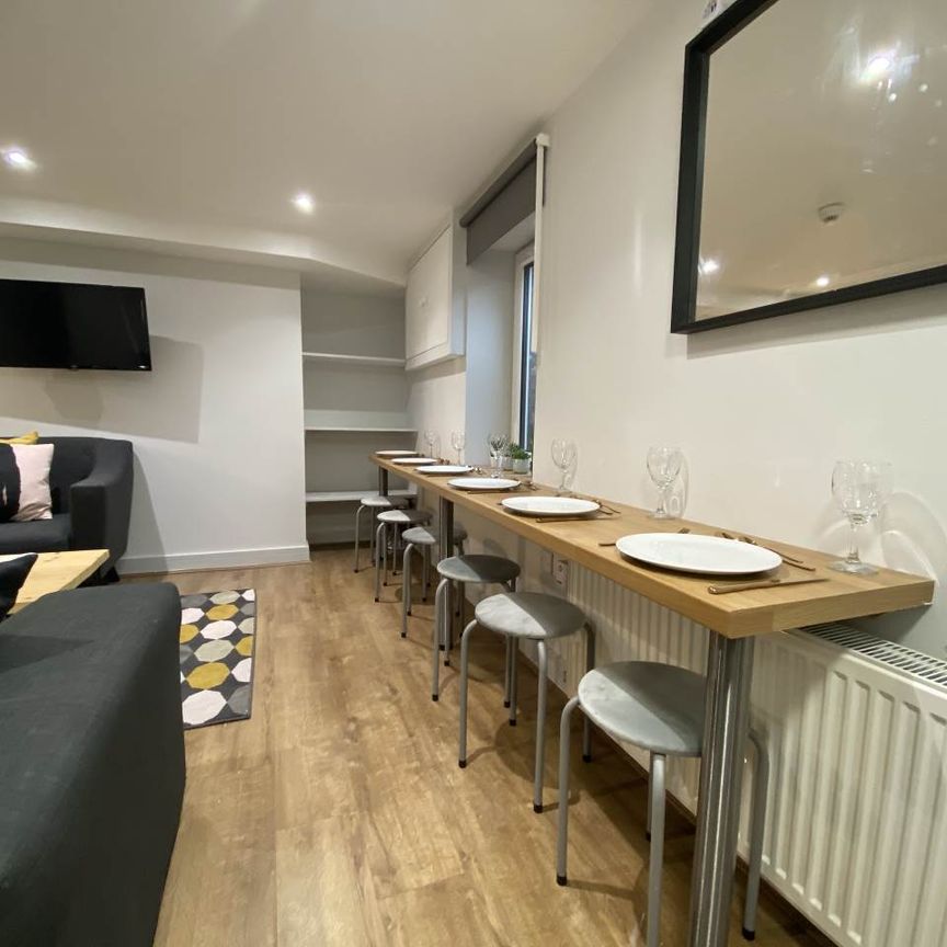 Station Terrace (Room 5), Bramley , Leeds - Photo 1