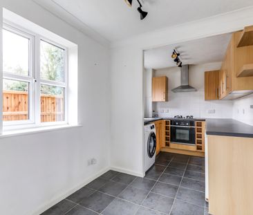 2 bed semi-detached house to rent in Carvers Croft, Woolmer Green, ... - Photo 5