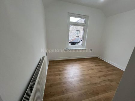 6 bedroom end of terrace house to rent - Photo 4